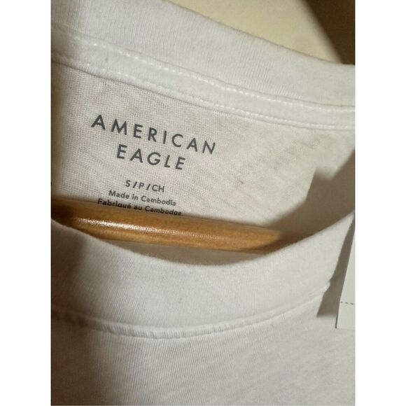 American Eagle White and Pink Logo Short Sleeve Tee Shirt Top Size Small - Picture 3 of 5